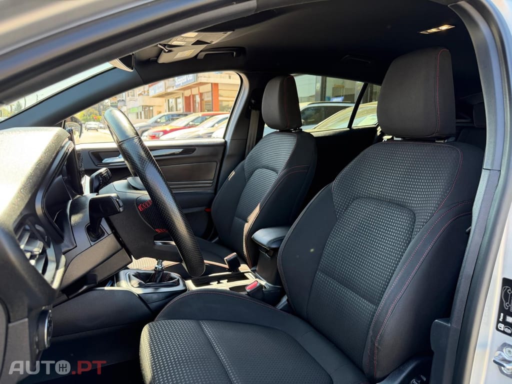 Ford Focus SW 1.0 EcoBoost MHEV ST-Line