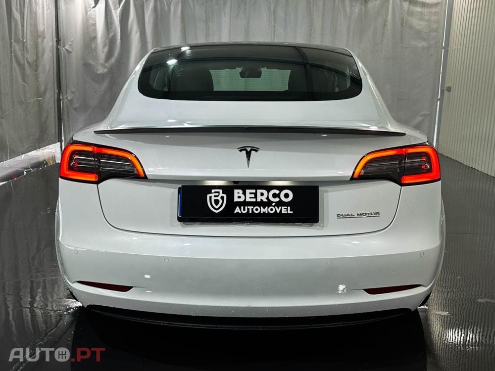 Tesla Model 3 Performance Dual Motor AWD