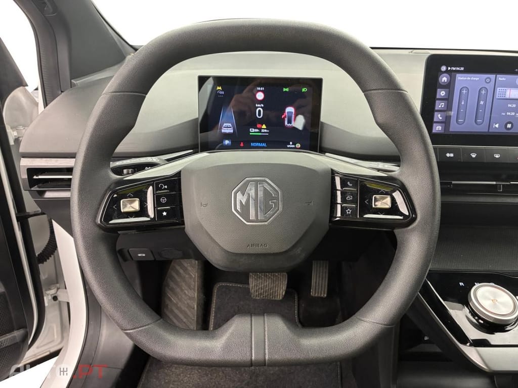 MG MG4 51 kWh Standard
