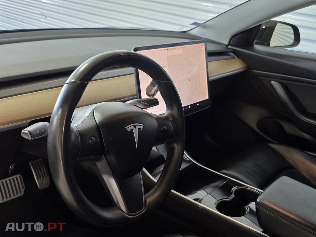 Tesla Model 3 LONG RANGE DUAL MOTOR