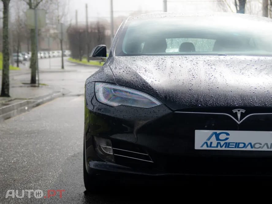 Tesla Model S 100D