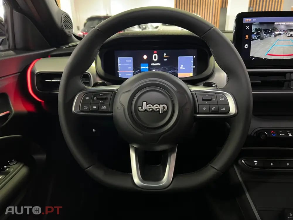 Jeep Avenger 1.2 e-Hybrid Summit DCT