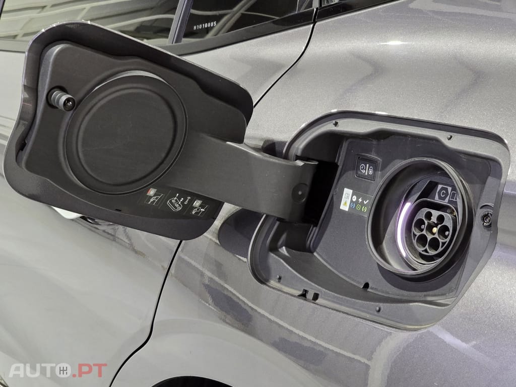 DS DS4 E-Tense Performance Line EAT8