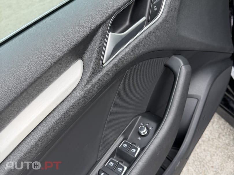 Audi A3 2.0 TDI (clean diesel) S line Sport Pack