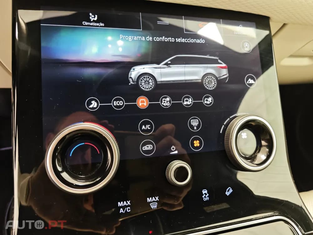 Land Rover Velar 2.0 D R-Dynamic