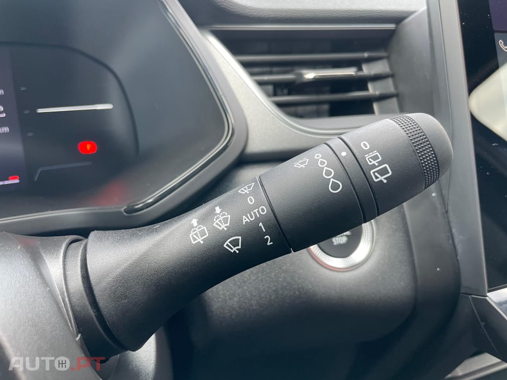 Renault Captur 1.0 TCe Techno Bi-Fuel