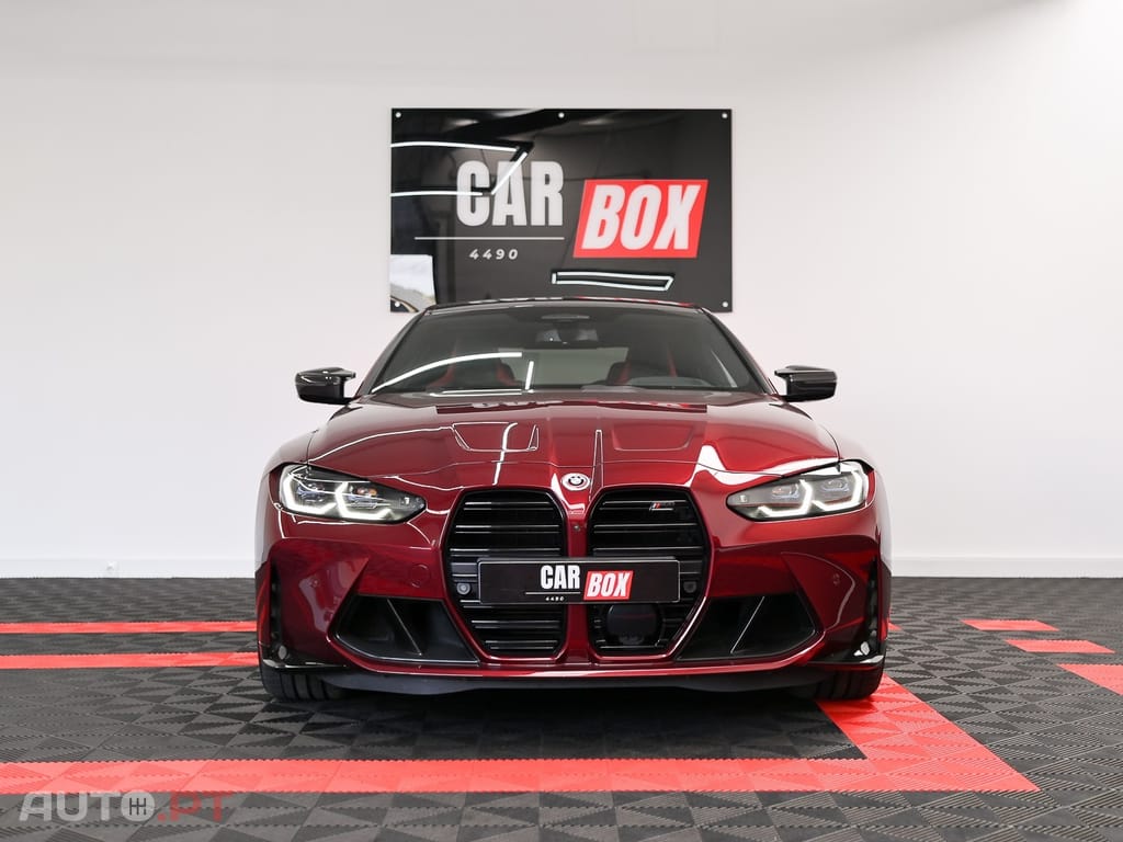 BMW M4 Competition Pack 50 anos M