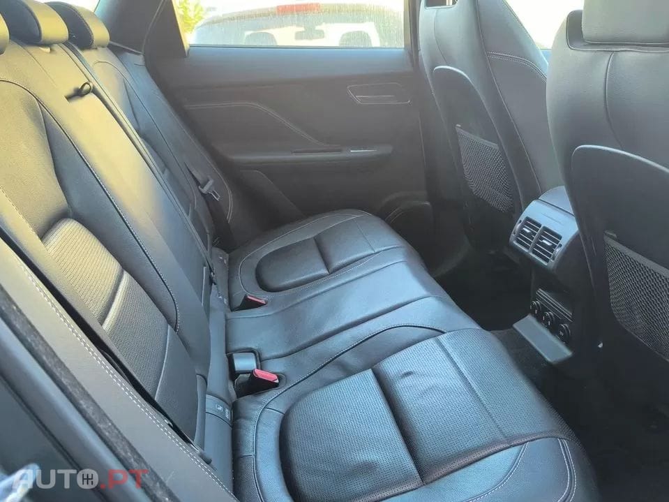 Jaguar F-Pace 2.0 i4D R-Sport AWD Aut.