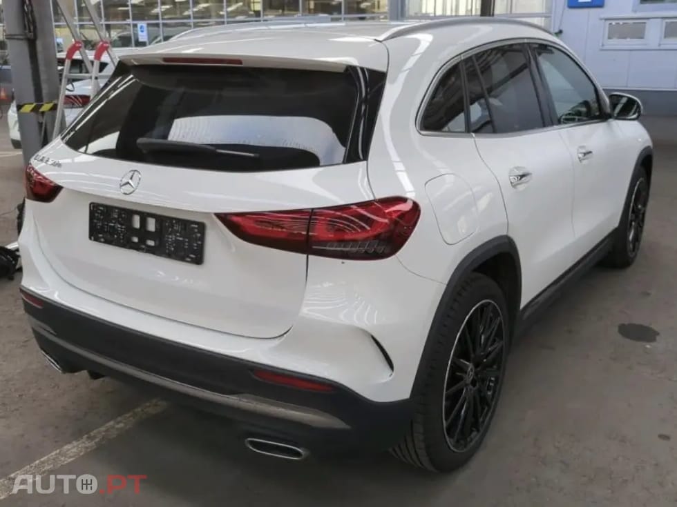 Mercedes-Benz GLA 250 e 8G-DCT AMG Line