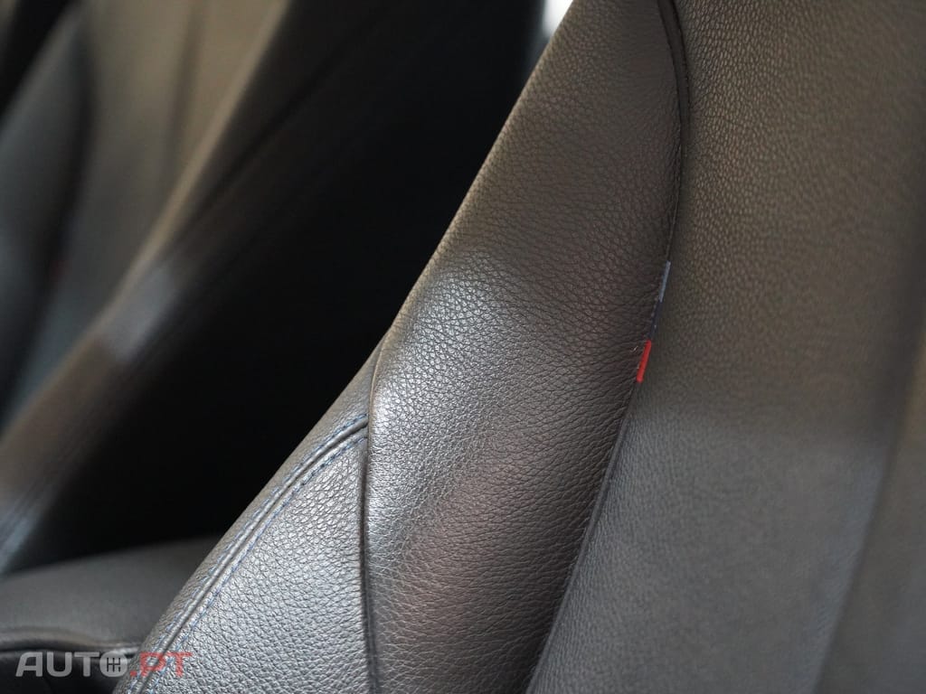 BMW 318 i Touring Pack M Auto