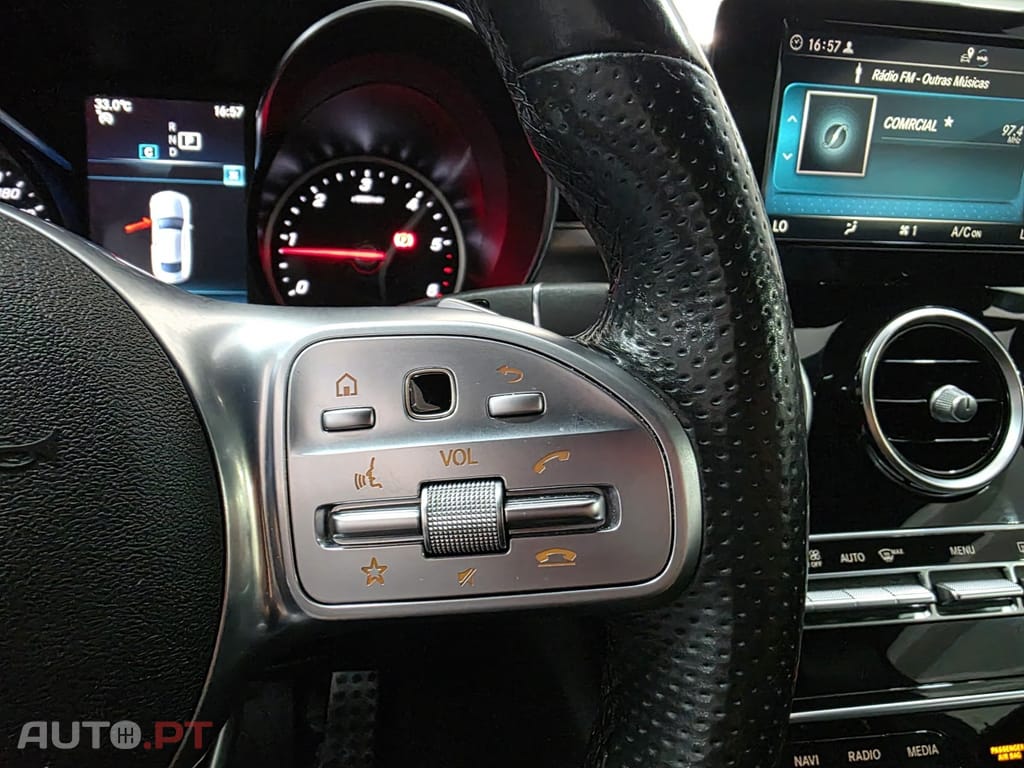 Mercedes-Benz C 200 d AMG LINE