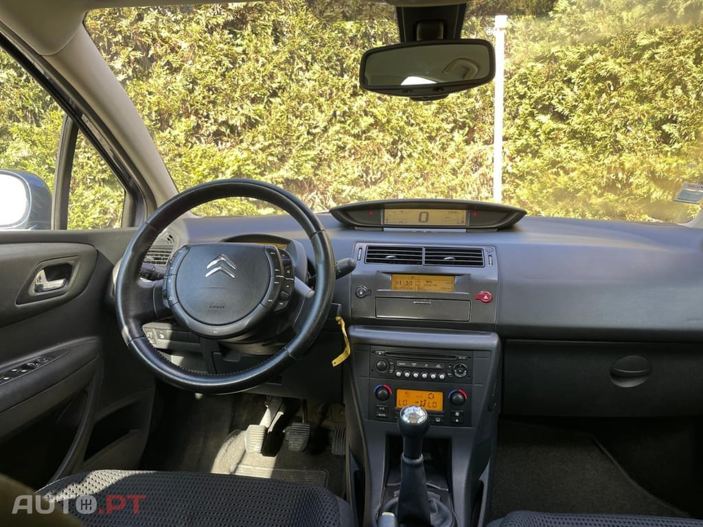 Citroen C4 1.4 16V SX