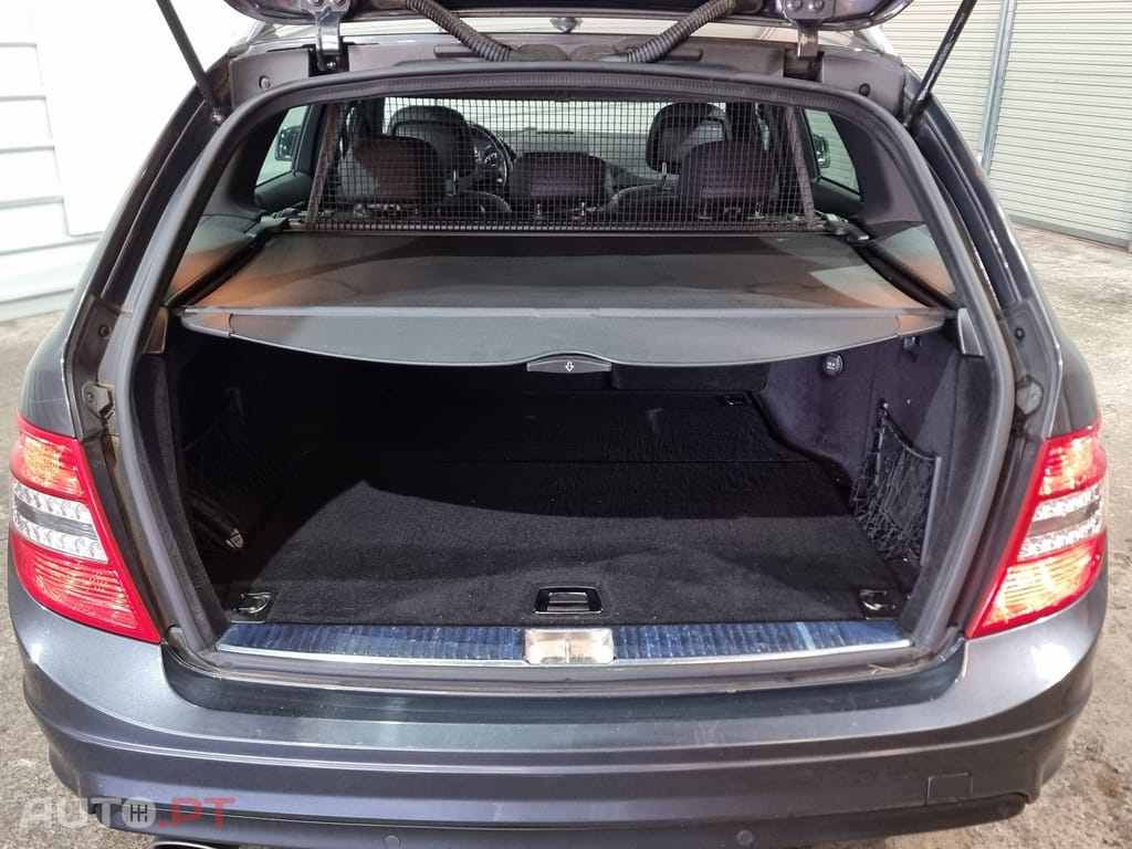 Mercedes-Benz C 250 CDi Classic J17 BlueEfficiency