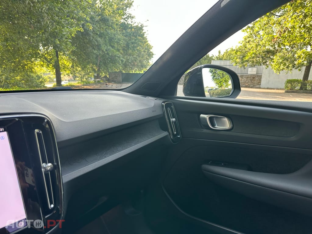 Volvo XC40 Recharge Plus