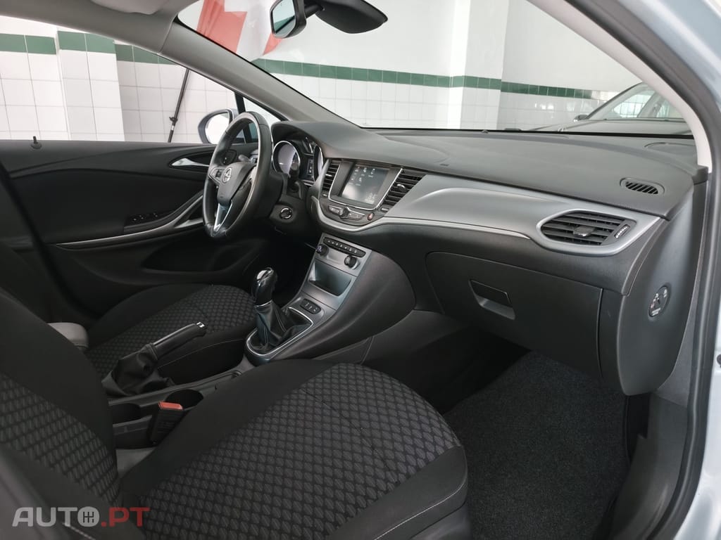 Opel Astra 1.0 Business Edition S/S