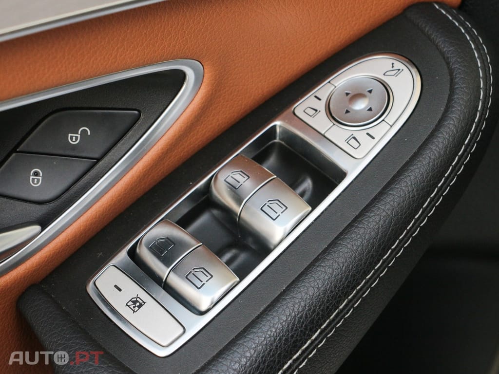Mercedes-Benz C 300 de AMG Line