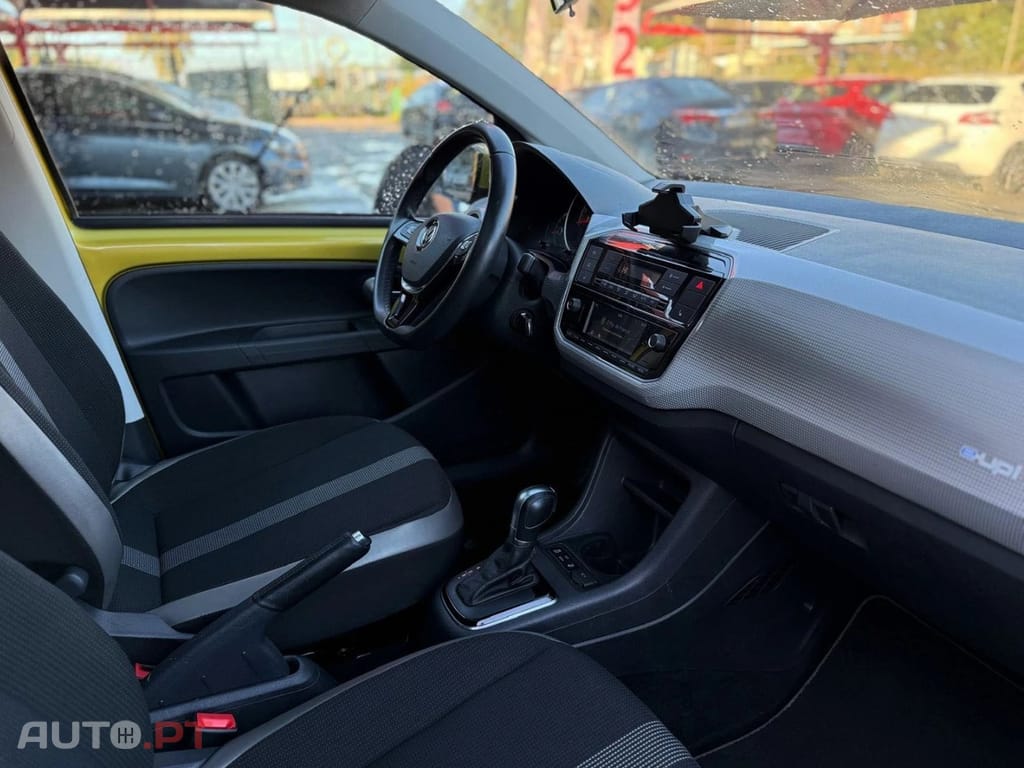 Volkswagen e-Up ! AC/DC