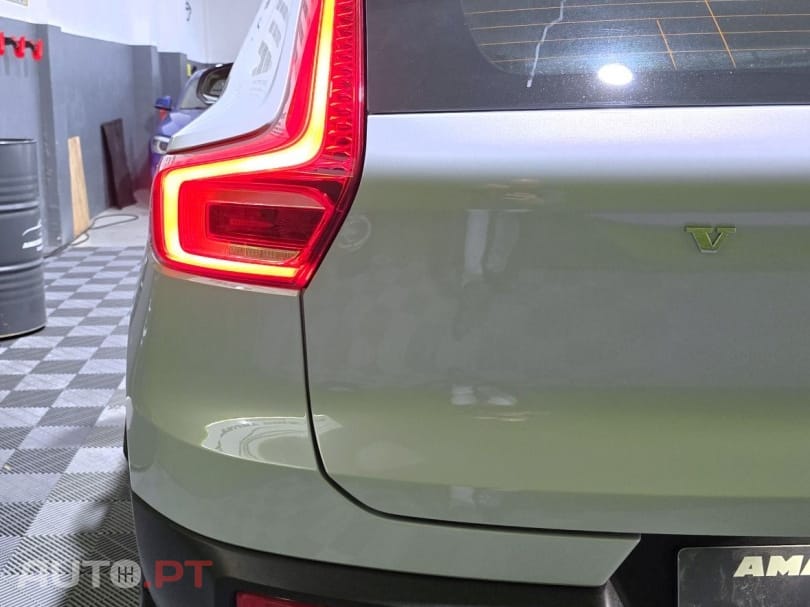 Volvo XC40 P8 AWD Recharge RDesign