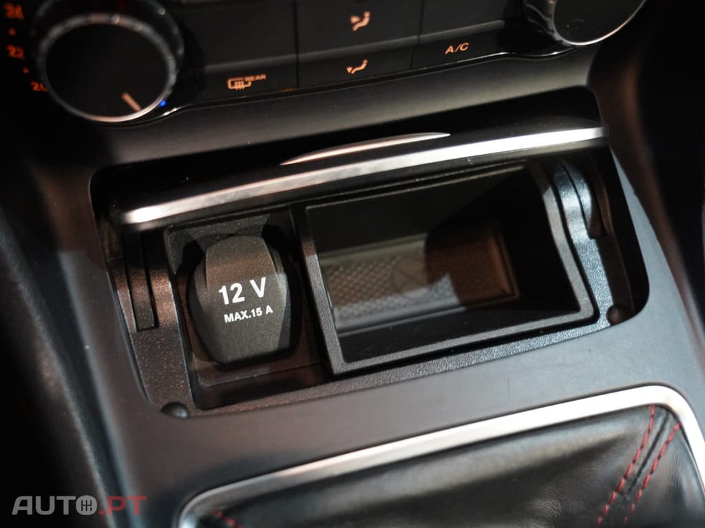 Mercedes-Benz A 180 d AMG Line