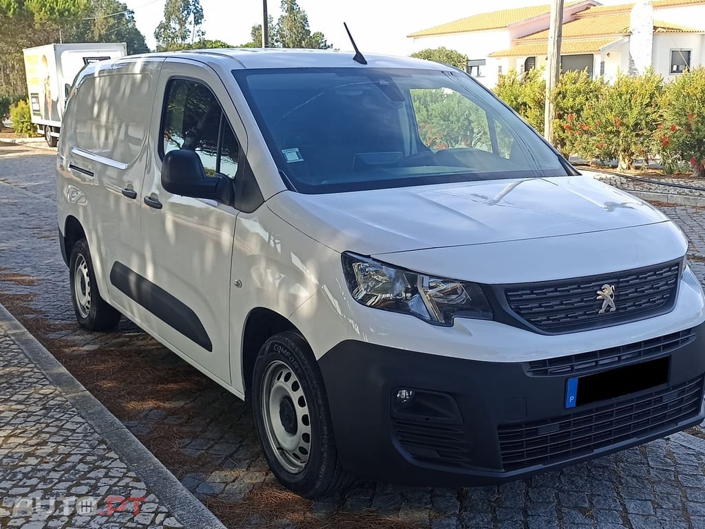 Peugeot Partner 1.5 BlueHDi Pro Longa