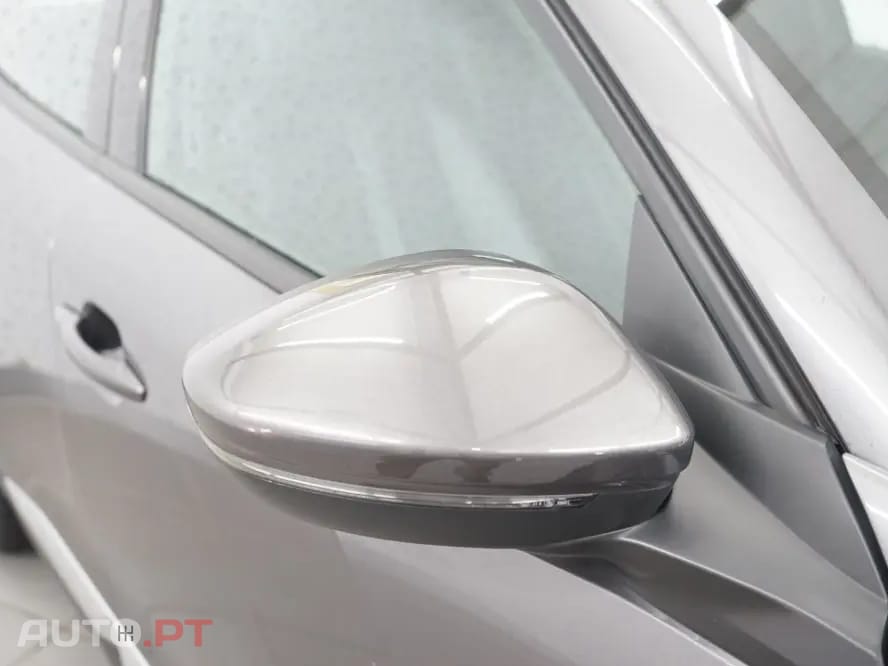 Peugeot 2008 1.5 BlueHDi Allure