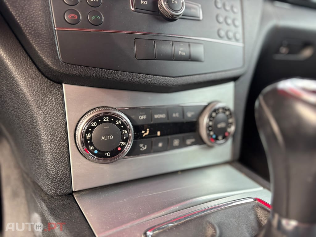 Mercedes-Benz C 220 CDi Avantgarde BlueEfficiency