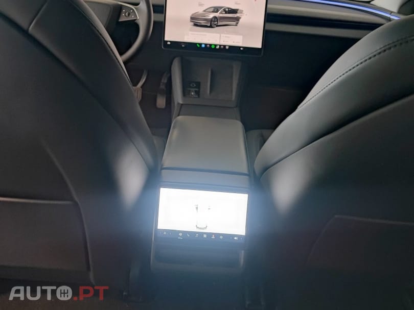 Tesla Model 3 Tração Traseira Premium — fotografia 8