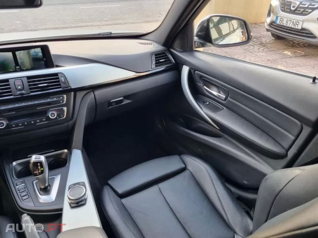 BMW 320 d Touring Auto Pack M