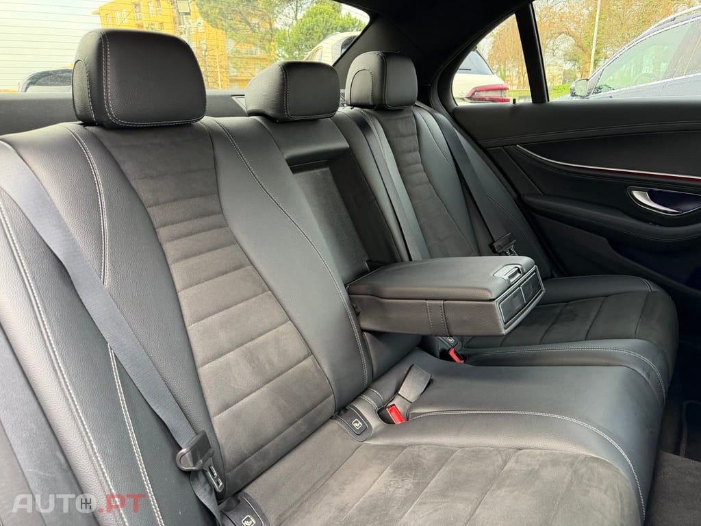 Mercedes-Benz E 300 de AMG Line