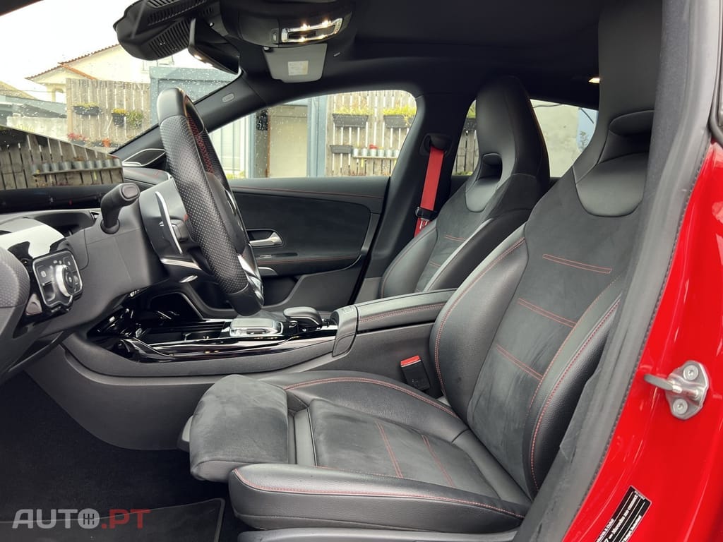 Mercedes-Benz CLA 35 AMG 4Matic Shooting Brake Speedshift 7G-DCT Edition 55