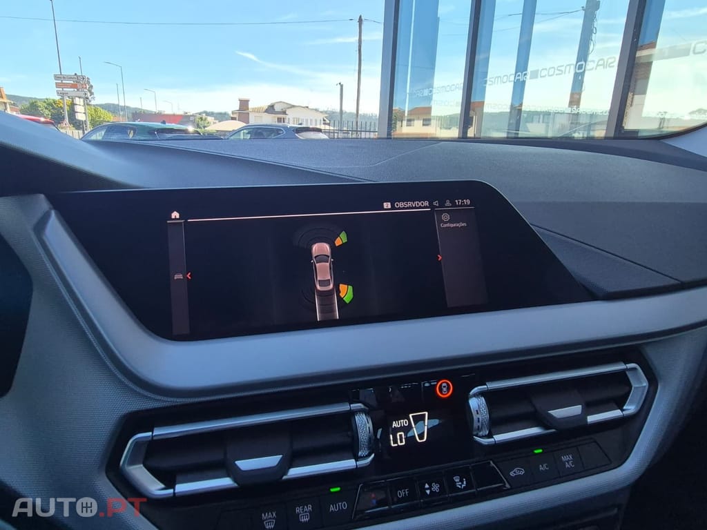 BMW 216 d Auto 