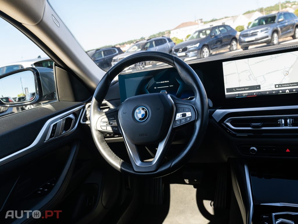 BMW i4 eDrive35