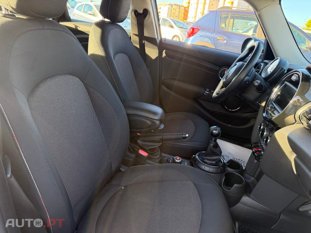 MINI Cooper D