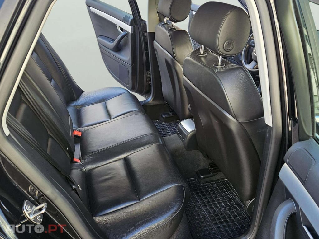 Audi A4 2.0 TDi quattro S Edition