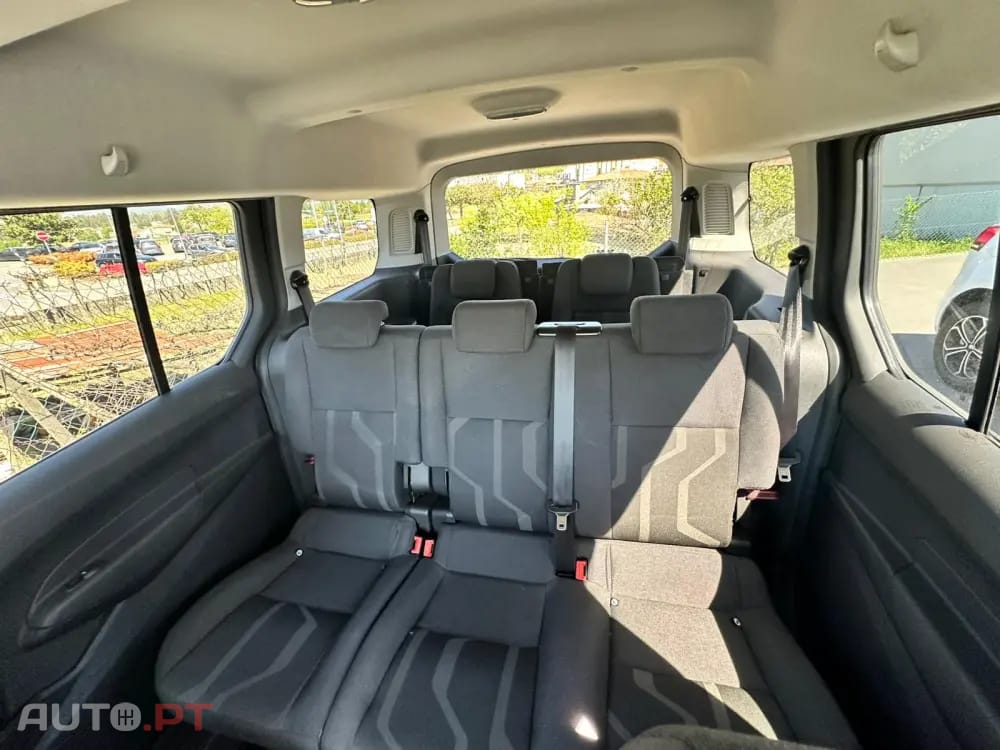 Ford Transit Connect 1.5 TDCi 240 L2 Ambiente