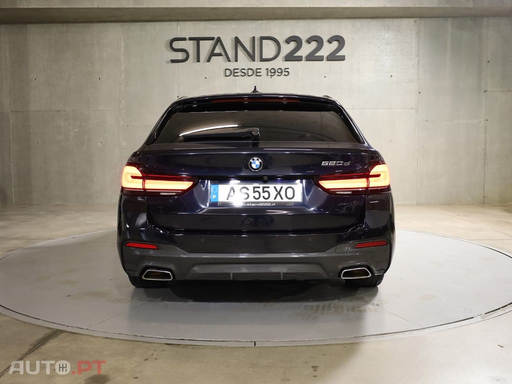 BMW 520 d Pack Desportivo M Auto