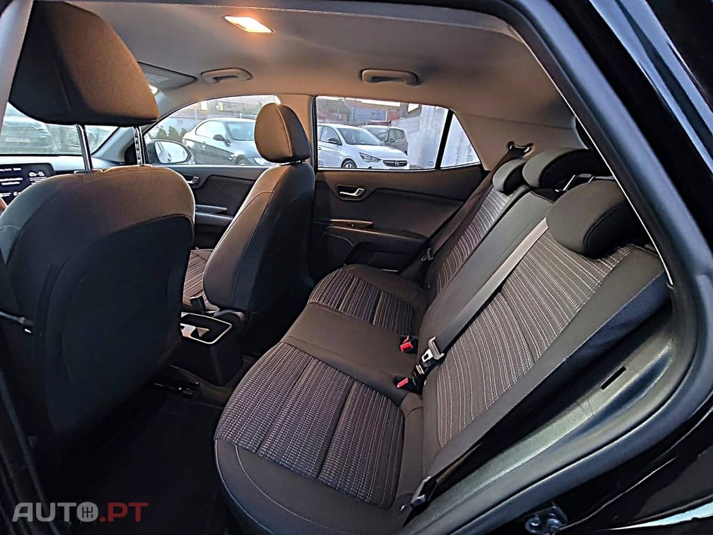Kia Stonic 1.0 T-GDI Active 7DCT