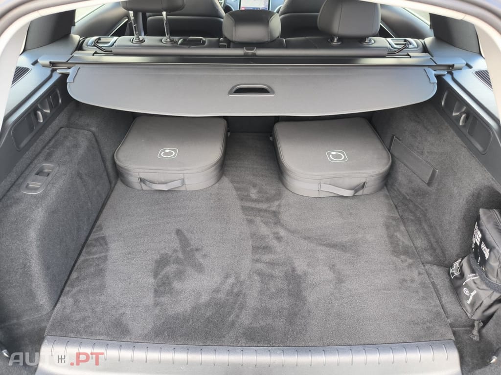 Mercedes-Benz C 300 e T 9G-TRONIC Avantgarde