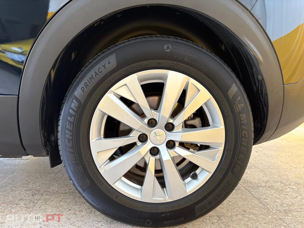 Peugeot 3008 1.5 BlueHDi Active