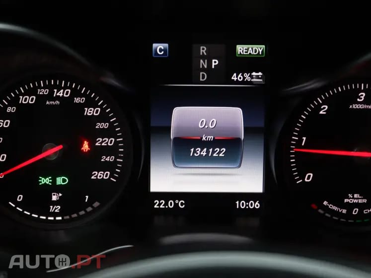 Mercedes-Benz C 300 BlueTEC Hybrid AMG Line