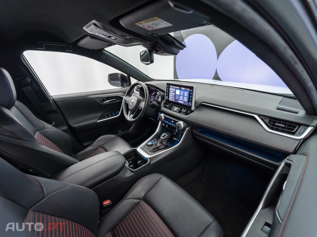 Toyota RAV4 2.5 HDF Plug-in Square Co.AWD-i