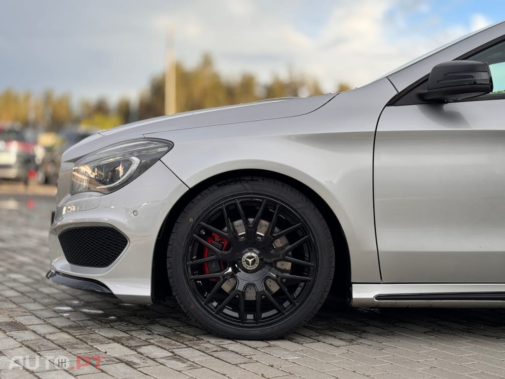 Mercedes-Benz CLA 220 Shooting Brake d 7G-DCT AMG Line