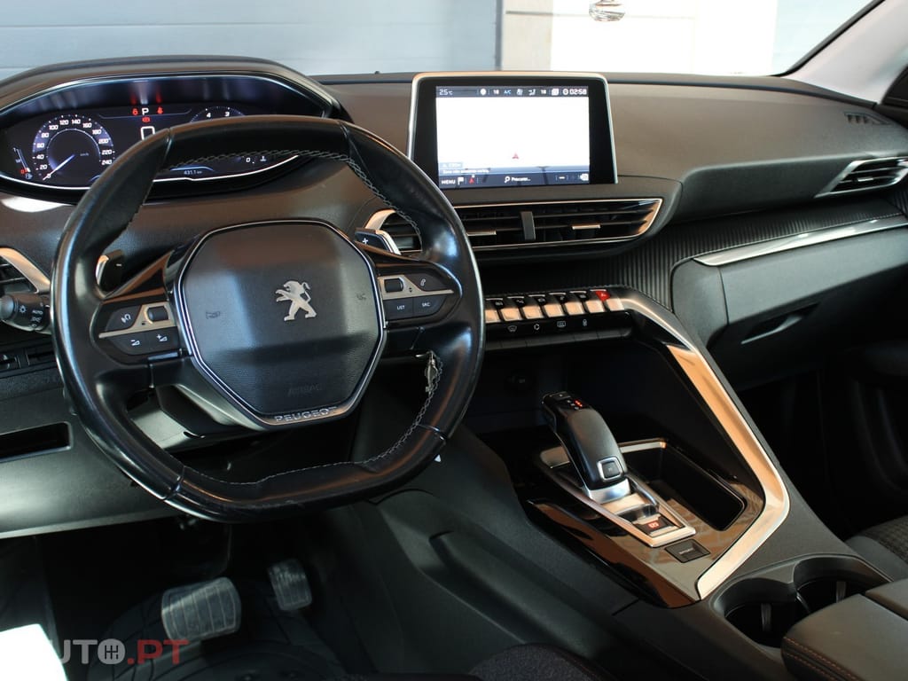 Peugeot 5008 BlueHDI 130 EAT8 Allure