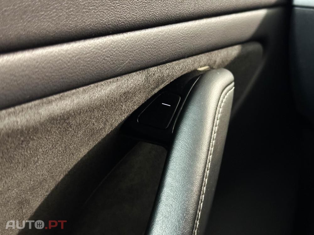 Tesla Model 3 Long-Range Dual Motor AWD