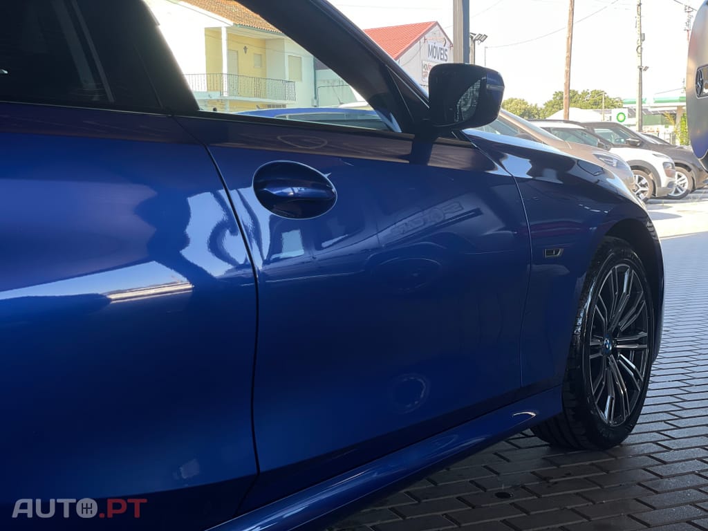 BMW 330 e Touring Pack M Auto