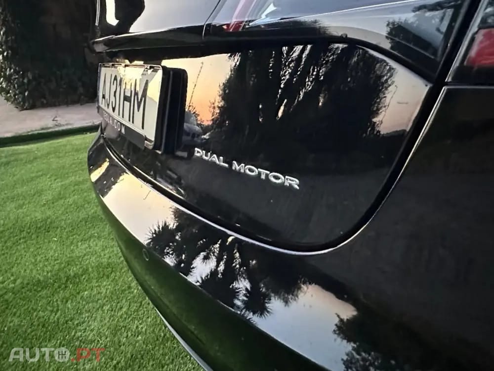 Tesla Model 3 Long Range AWD Dual Motor