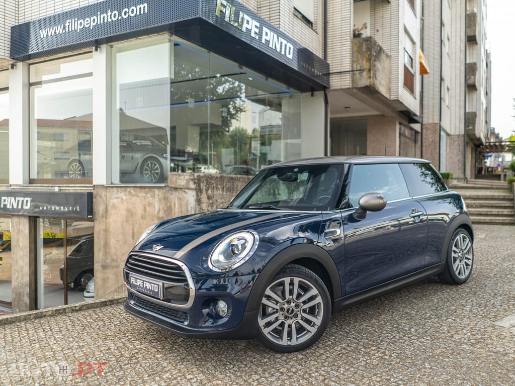 MINI Cooper Cooper D Auto