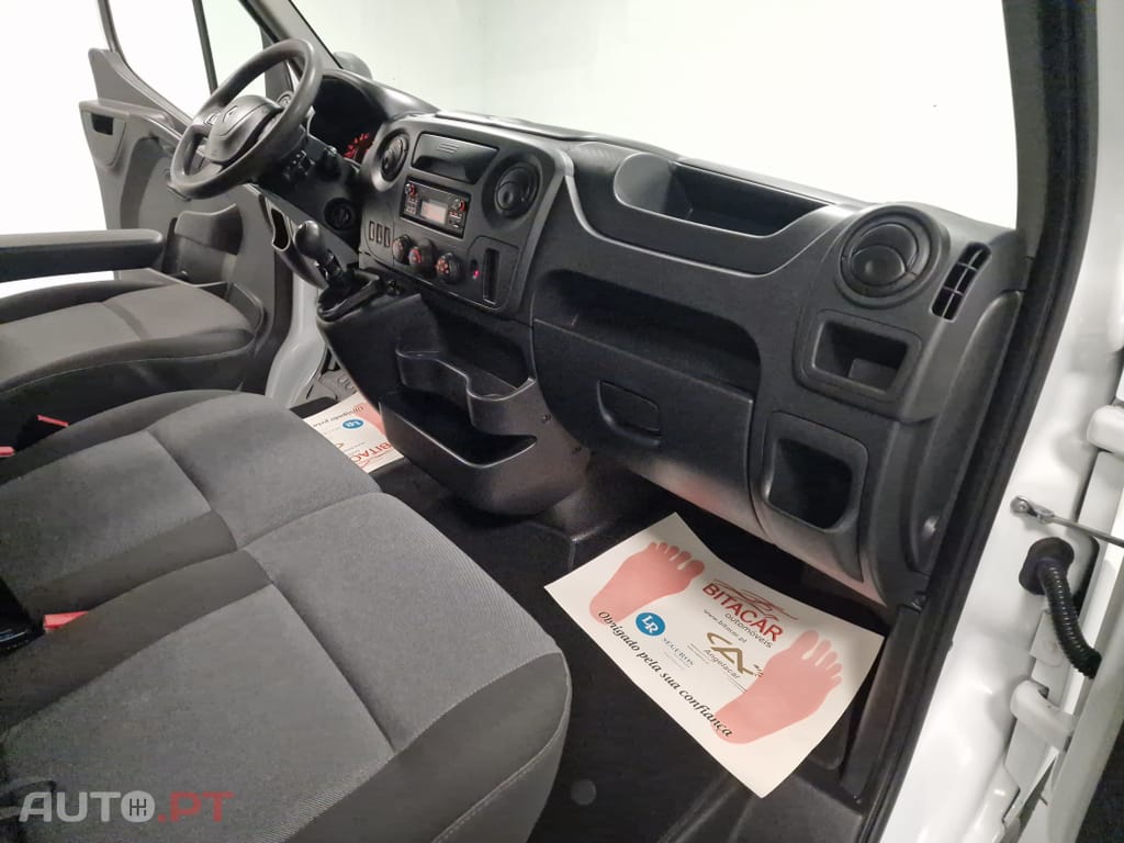 Renault Master L2H2 3.5T 2.3 DCI 130CV IVA DEDUTIVEL