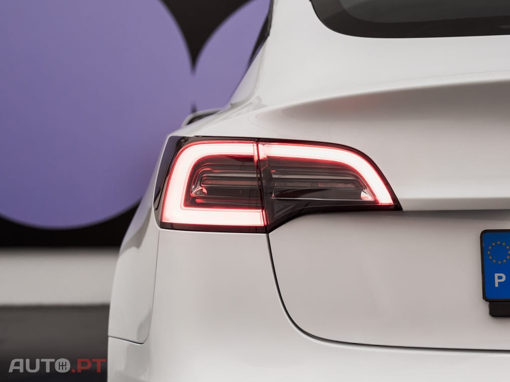 Tesla Model 3 Long Range Tração Integral