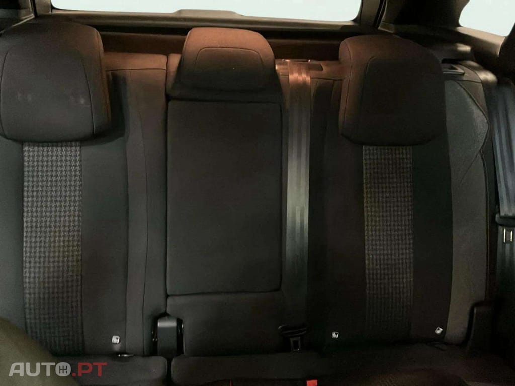 Peugeot 3008 1.5 BlueHDi Allure Pack EAT8